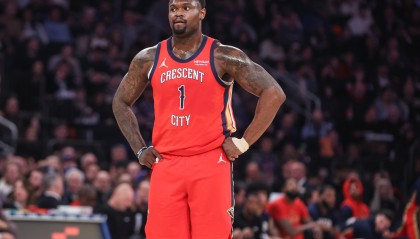 半岛体育官方网站-出战62场！锡安本赛季场均21分5.7板 命中率高达60%