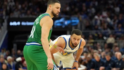 巴克利：库里克莱毁了NBA 现在每个人都自认是水花&amp;能随便扔3分