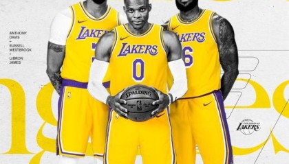 半岛体育APP-詹姆斯新季开启养生模式？谁是沃格尔首选二号位？