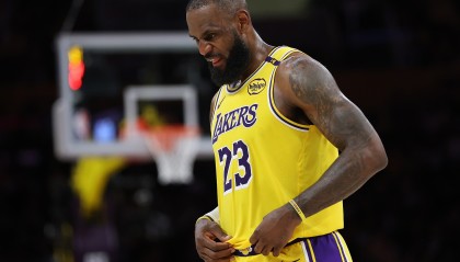 日记：我不清楚詹姆斯会被交易还是买断 但湖人很乐意与他分手