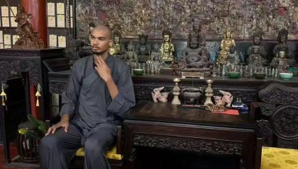 文班亚马完成闭关特训，被授予&amp;quot;少林一段&amp;quot;，成首位获得少林武术段位的NBA球员